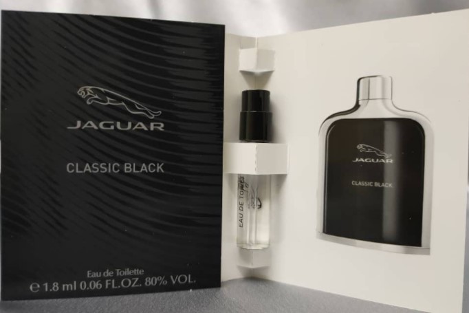 Jaguar Classic Black (M)